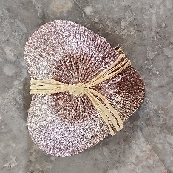 NEW Akcam Turkish glass, pink sparkle heart-shaped dishes. 3 piece set - Picture 2 of 6